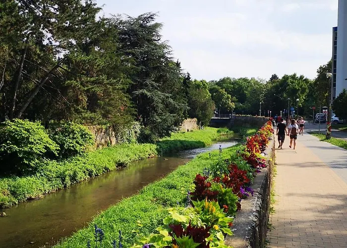 アパート Patak エゲル