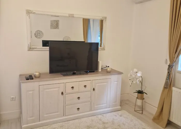 Patak アパート エゲル